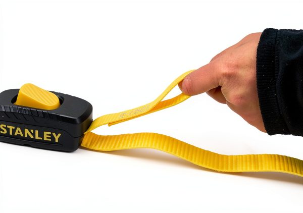 STANLEY S2002 Black/Yellow 1" x 10' Enclosed Cam-Buckle Tie Down Straps - 400 lb Safe Working Load / 1,200 lb Break Strength, 4 Pack-3